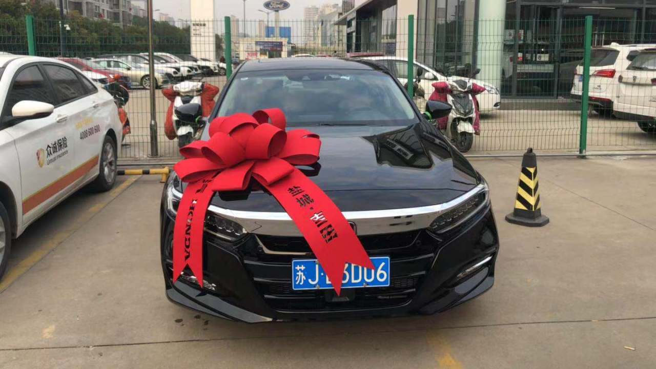 恭喜蔡先生喜提新車
