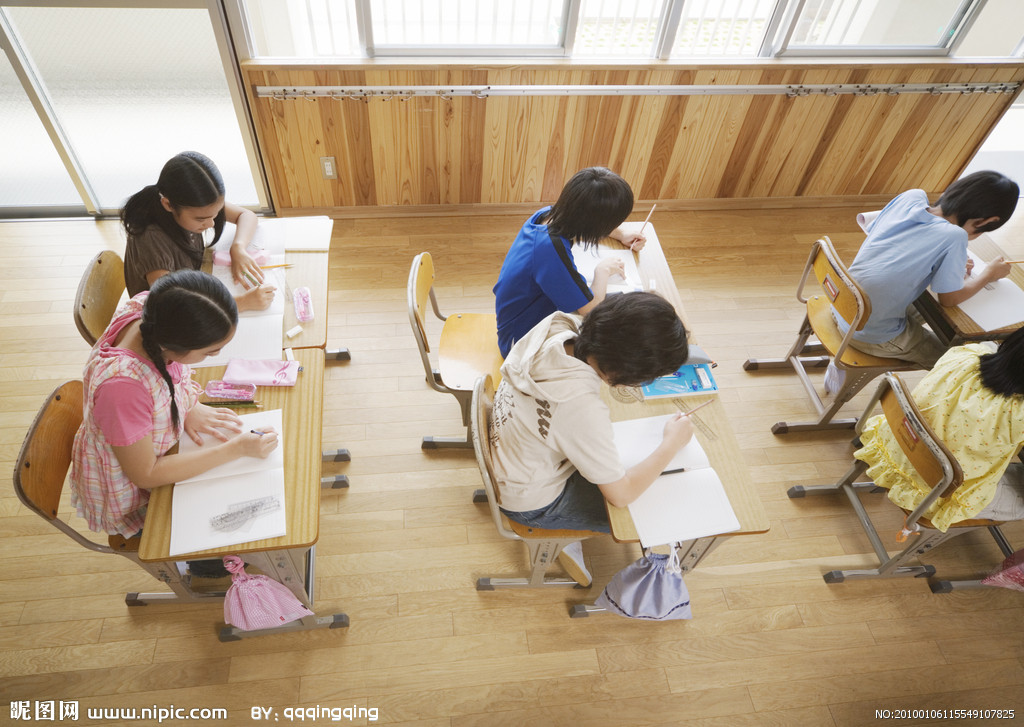 哑柏镇步步高暑期辅导中心