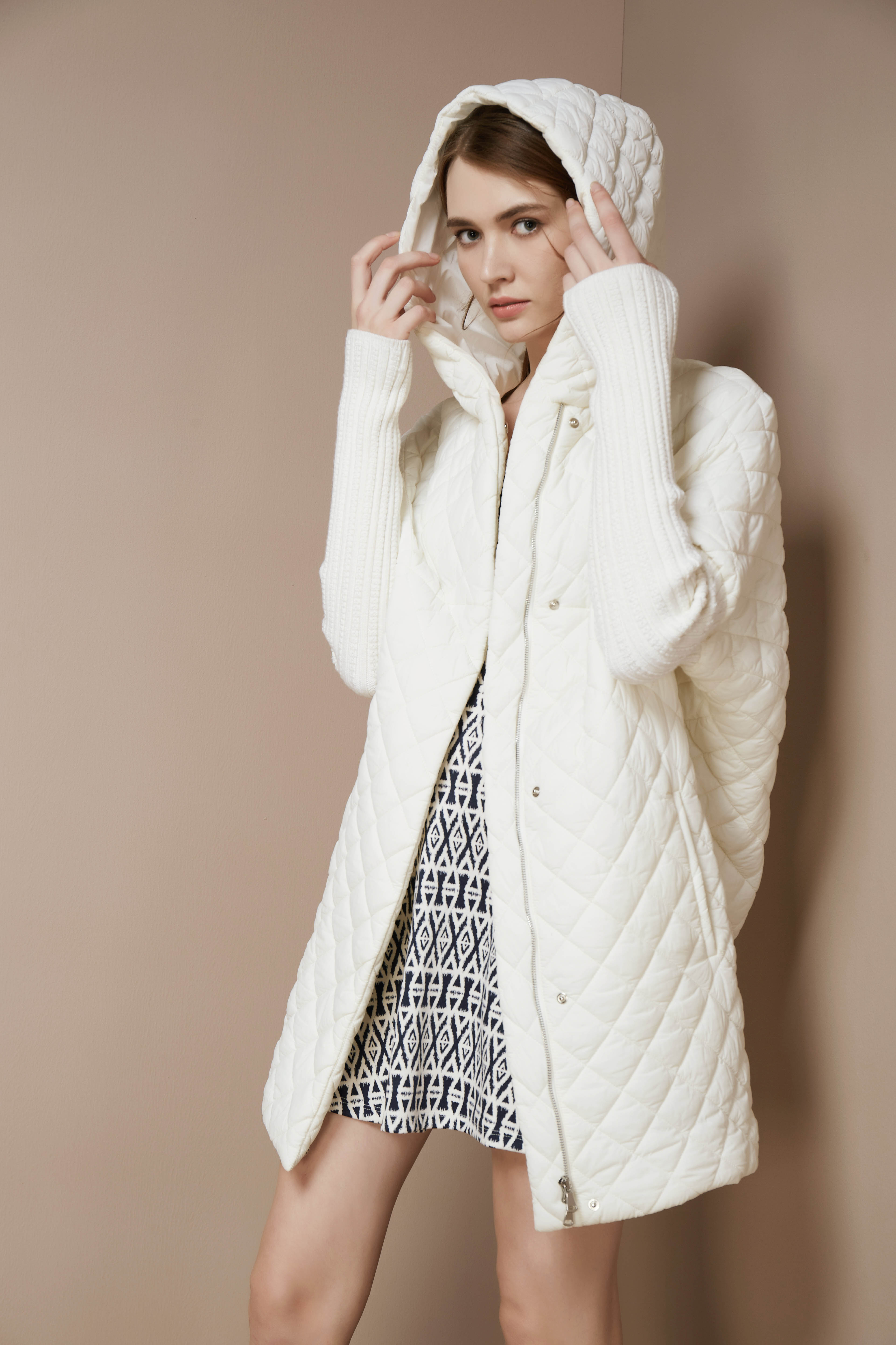 开平特卖店服装特卖会感恩特卖会石斛系列专场特卖美尔雅限时特卖