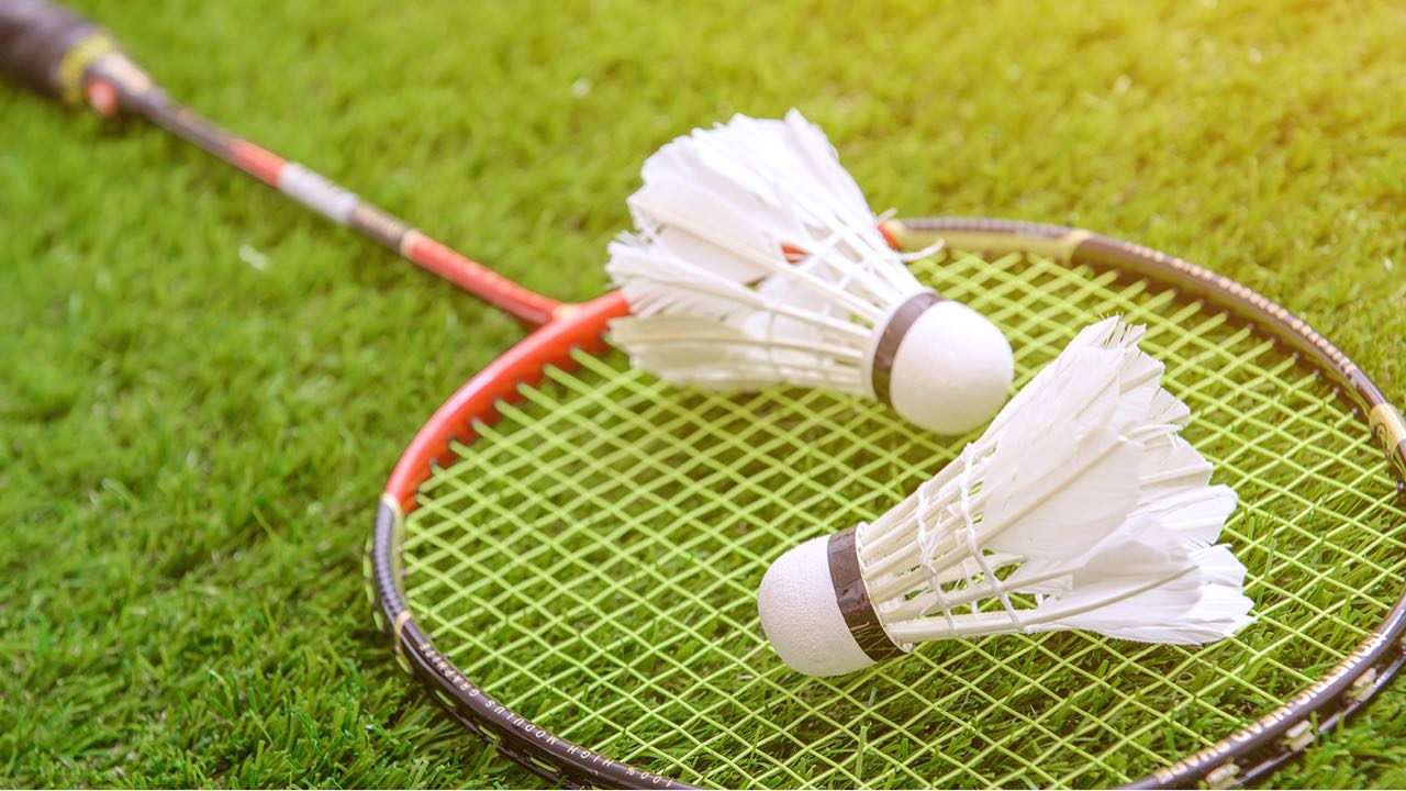 谁羽争锋，等你来战-个险后台羽毛球比赛